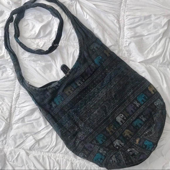 Handbags - 🌺 Elephant Sling Beach Bag Tote